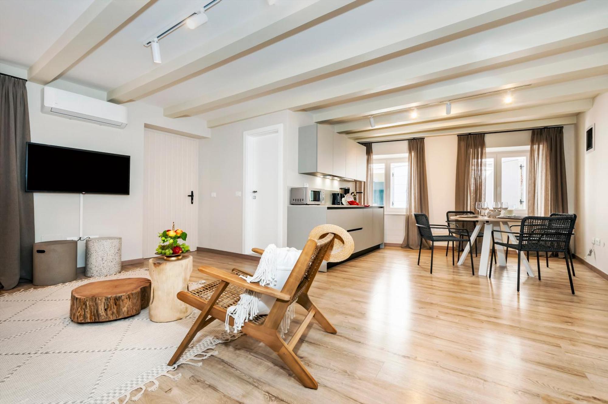 Yellow House Apartment Rovinj