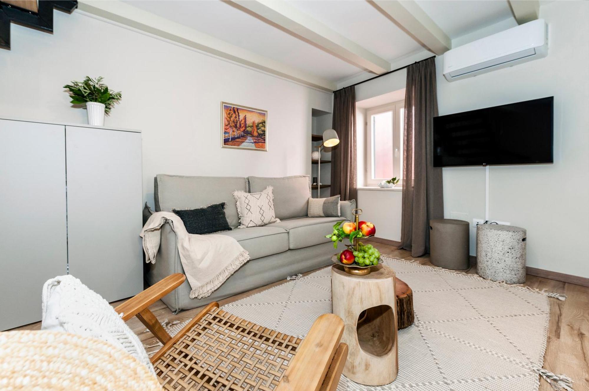 Appartamento Yellow House